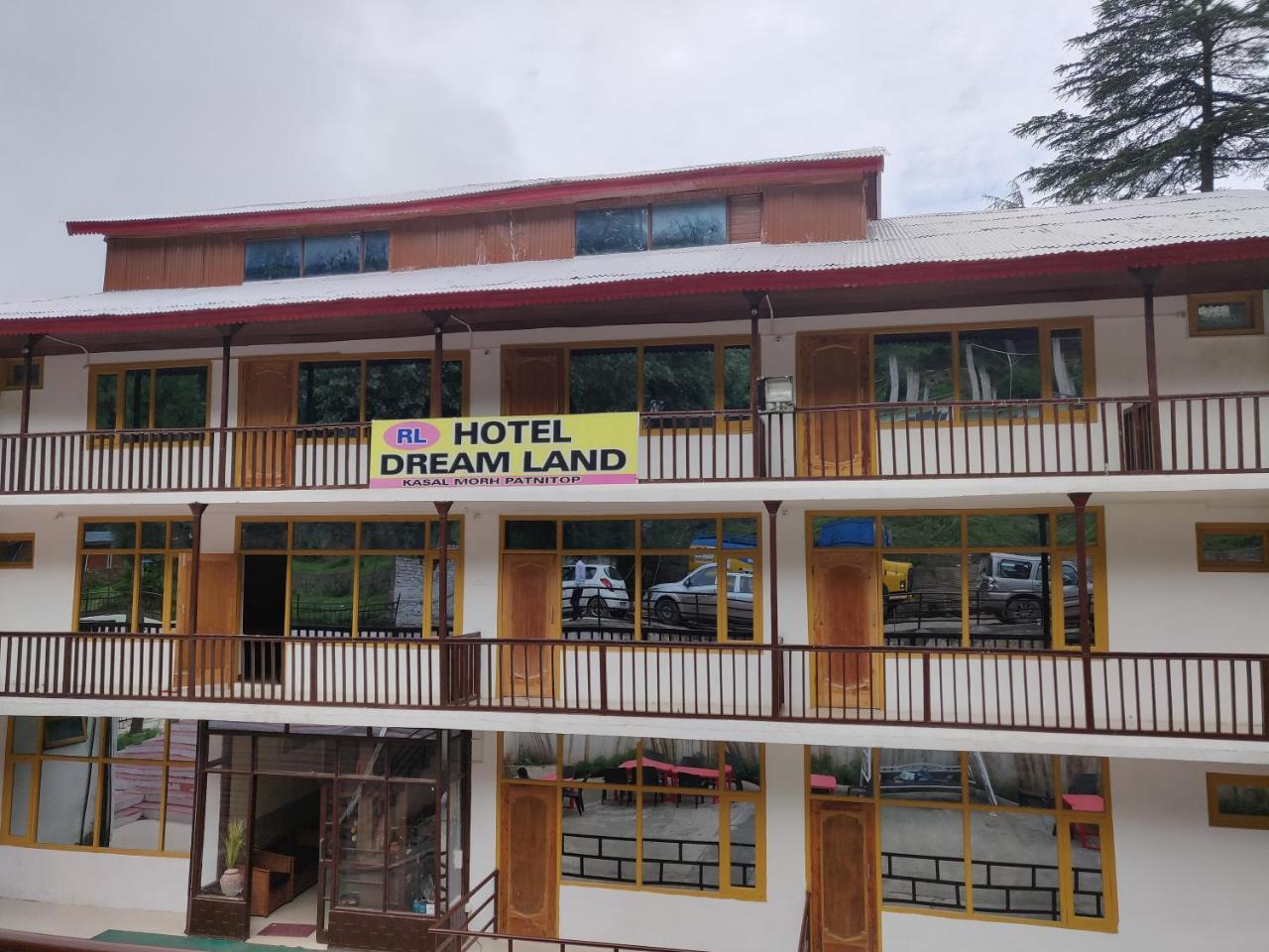 Hotel Rl Dreamland Kud Exterior photo