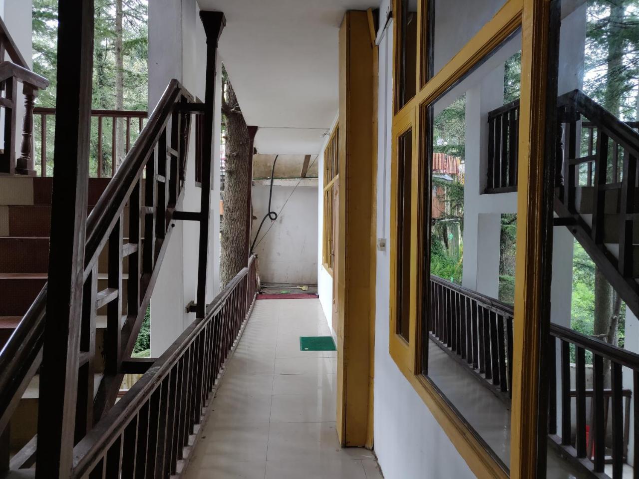 Hotel Rl Dreamland Kud Exterior photo